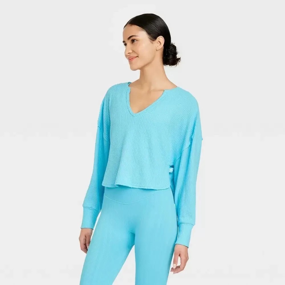 Joylab Top’s | Joylab Waffle knit Vneck Relaxed Fit Cropped Sky Blue Size:Small